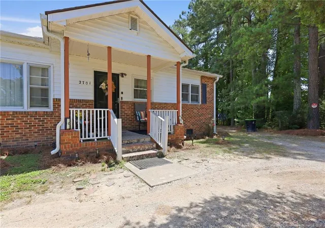 Photo 3 of Sale Pending at 2701 Veridea Pkwy, Apex, NC 27502 | MLS# 764976 | Listing updated on 2026-09-08