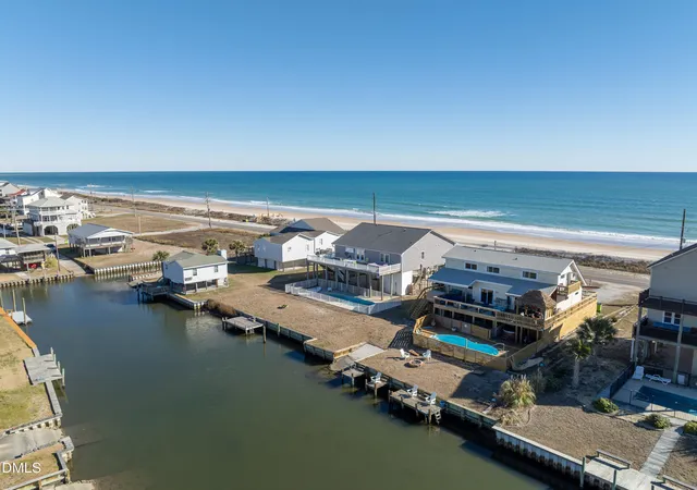 Photo 2 of Single family home for sale at 1601 New River Inlet Rd, N Topsail Beach, NC 28460 | MLS# 10177280 | Listing updated on 2026-08-18