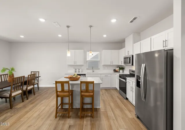 3rd image of 616 Westford Dr, Sanford, NC 27330 | MLS# 10176635