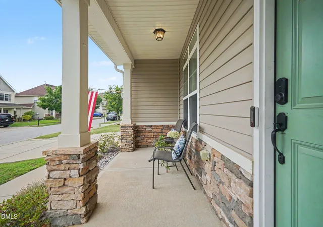 3rd image of 227 Buck Johnson St, Fuquay Varina, NC 27526 | MLS# 10176938