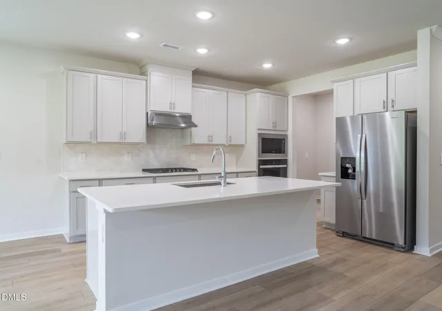 3rd image of 193 N Field Sparrow Wy, Clayton, NC 27520 | MLS# 10176841