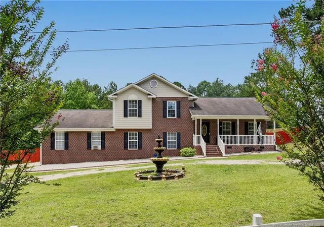 Photo 1 of Single family home for sale at 817 Hobson Rd, Raeford, NC 28376 | MLS# 764889 | Listing updated on 2026-08-16
