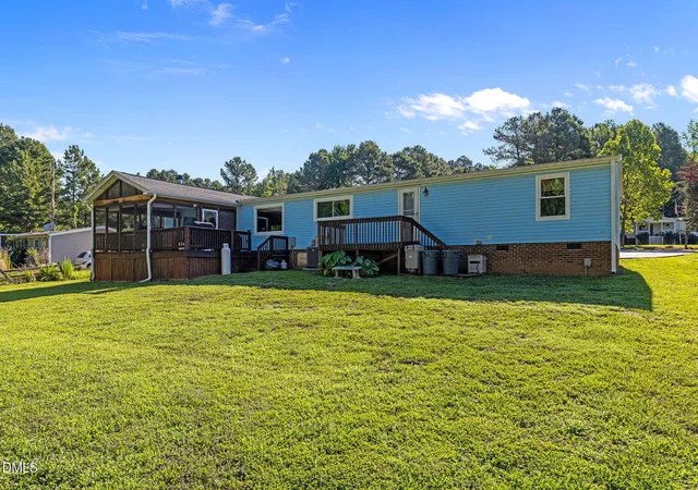 Photo 3 of Sale Pending at 200 Sunray Dr, Clayton, NC 27520 | MLS# 10176779 | Listing updated on 2026-08-28