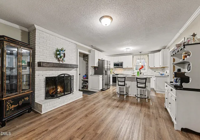 Photo 4 of Single family home for sale at 211 Brookside Dr, Smithfield, NC 27577 | MLS# 10176723 | Listing updated on 2026-08-26