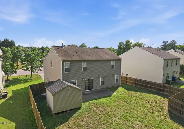Photo 4 of Single family home for sale at 5433 Thunderidge Dr, Raleigh, NC 27610 | MLS# 10177275 | Listing updated on 2026-08-27