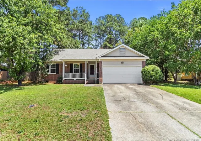 Homes for sale in Raeford, NC | 106 Stonesthrow Ln, Raeford, NC 28376 | MLS# 765009