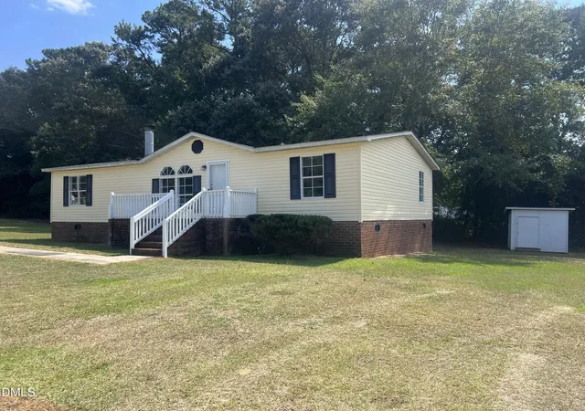 1st image of 121 Ash St, Coats, NC 27521 | MLS# 10177989