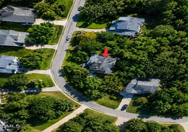 37th image of 2114 Baycourt Trl, Hillsborough, NC 27278 | MLS# 10176832