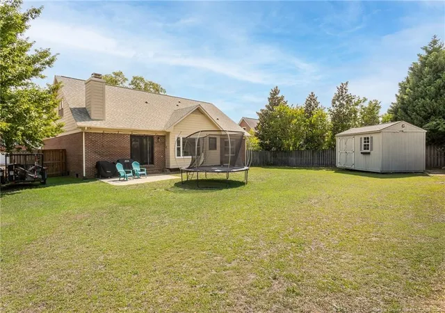 2nd image of 6318 Streeter Dr, Hope Mills, NC 28348 | MLS# 764915