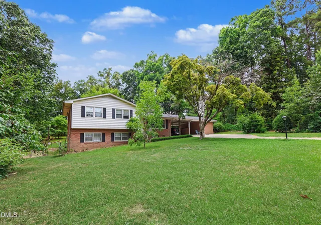 Photo 3 of Single family home for sale at 1809 Pinedale Dr, Raleigh, NC 27603 | MLS# 10176906 | Listing updated on 2026-07-18