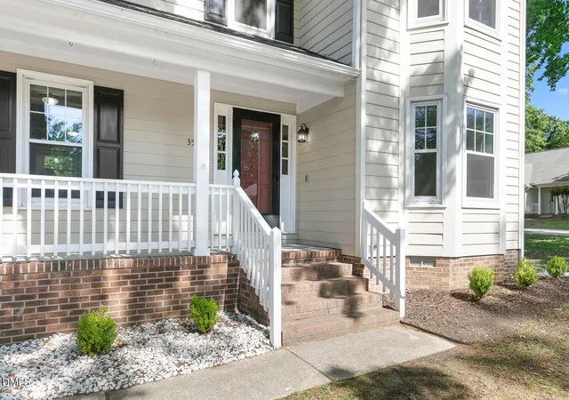 Photo 3 of Sale Pending at 3513 Wickersham Way, Raleigh, NC 27604 | MLS# 10182680 | Listing updated on 2026-09-05