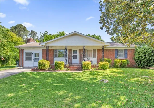 Photo 2 of Single family home for sale at 4316 Wellington Dr, Fayetteville, NC 28314 | MLS# 764973 | Listing updated on 2026-10-06