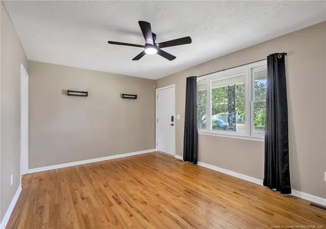 Photo 4 of Single family home for sale at 4316 Wellington Dr, Fayetteville, NC 28314 | MLS# 764973 | Listing updated on 2026-10-06