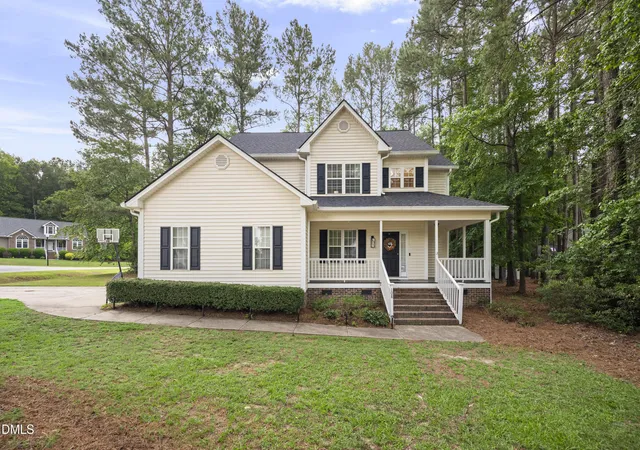1st image of 108 Bennett Pl, Clayton, NC 27527 | MLS# 10177440