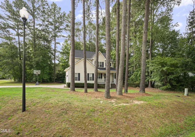 Photo 3 of Single family home for sale at 108 Bennett Pl, Clayton, NC 27527 | MLS# 10177440 | Listing updated on 2026-10-01