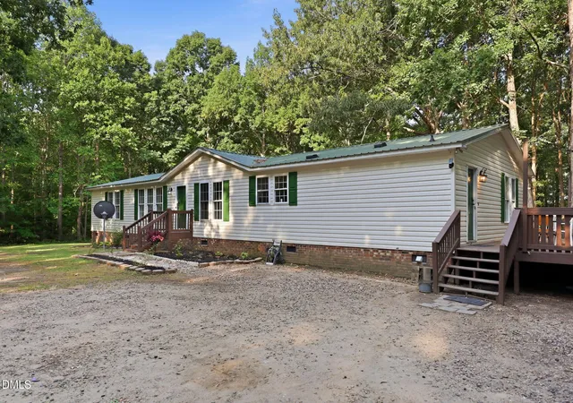5th image of 109 Nature Trl, Louisburg, NC 27549 | MLS# 10176894