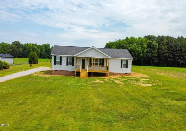 Homes for sale in Kenly, NC | 9556 Batten Rd, Kenly, NC 27542 | MLS# 10176873