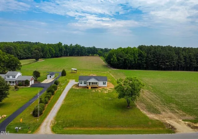 Homes for sale in Kenly, NC | 9556 Batten Rd, Kenly, NC 27542 | MLS# 10176873