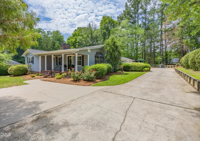 2nd image of 729 Fesmire St, Asheboro, NC 27205 | MLS# 10176892