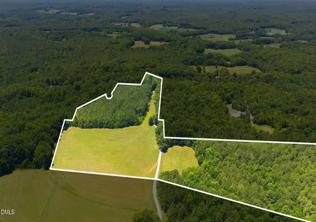 5th image of 1 Mountain Creek Rd, Chapel Hill, NC 27516 | MLS# 10182953