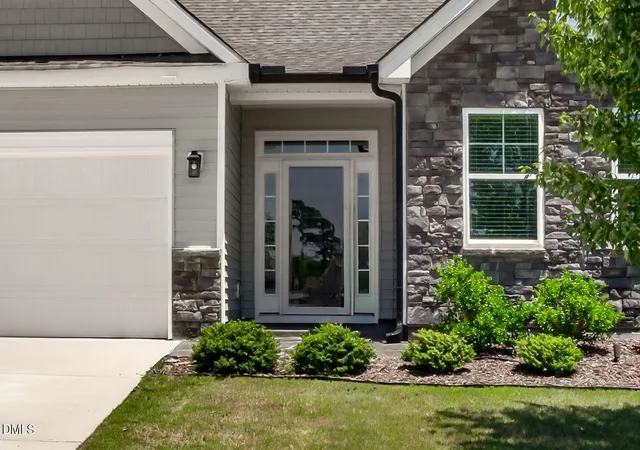 Photo 2 of Single family home for sale at 75 Mallory Oak Dr, Franklinton, NC 27525 | MLS# 10177178 | Listing updated on 2026-08-20