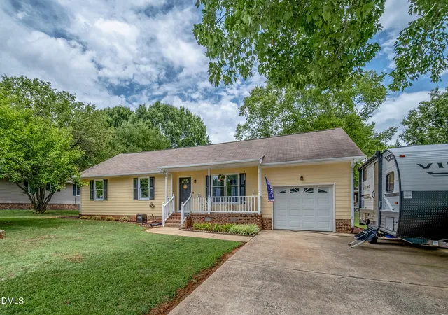 Photo 1 of Single family home for sale at 114 N Overland Dr, Mebane, NC 27302 | MLS# 10182038 | Listing updated on 2026-08-26