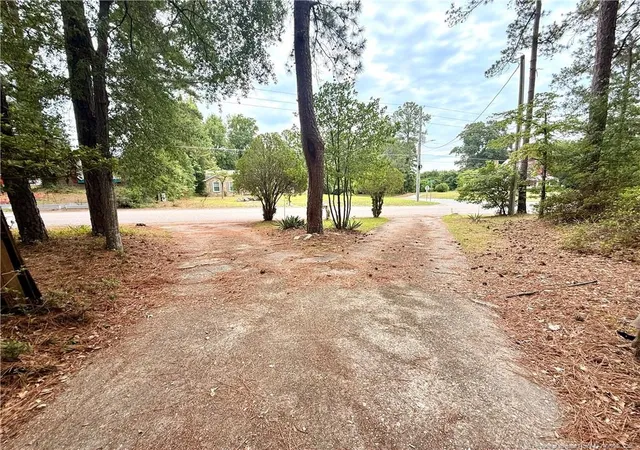 Photo 3 of Sale Pending at 520 Southwick Dr, Fayetteville, NC 28303 | MLS# 764841 | Listing updated on 2026-09-08