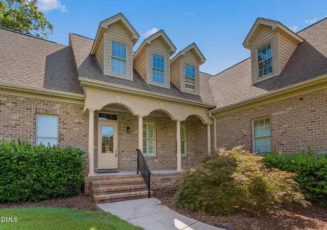 Photo 4 of Sale Pending at 3410 Varnals Ct, Graham, NC 27253 | MLS# 10189196 | Listing updated on 2026-09-15