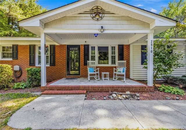 Photo 2 of Sale Pending at 2510 Gainey Rd, Fayetteville, NC 28306 | MLS# 765047 | Listing updated on 2026-07-31