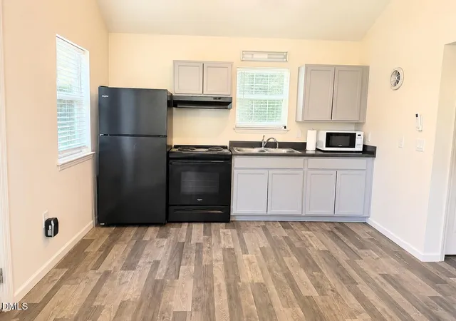 Photo 4 of Single family home for sale at 112 Crestview Rd, Siler City, NC 27344 | MLS# 10177369 | Listing updated on 2026-07-18