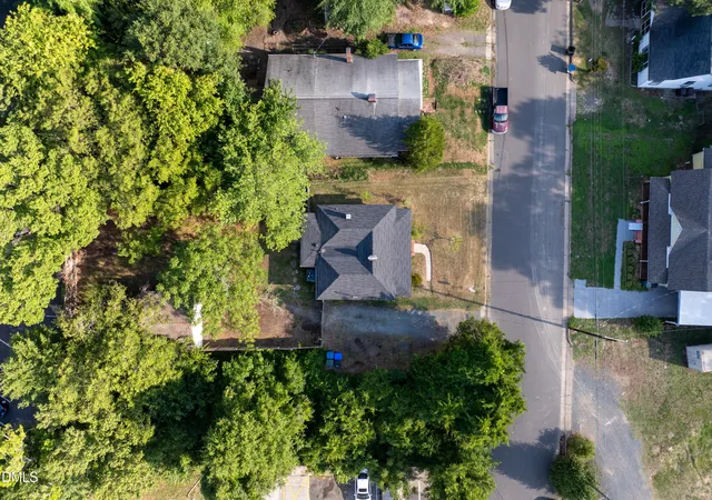 Photo 2 of Sale Pending at 1914 Haverford St, Durham, NC 27705 | MLS# 10178632 | Listing updated on 2026-09-12
