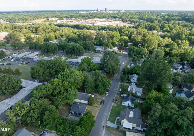 Photo 3 of Sale Pending at 1914 Haverford St, Durham, NC 27705 | MLS# 10178632 | Listing updated on 2026-09-12