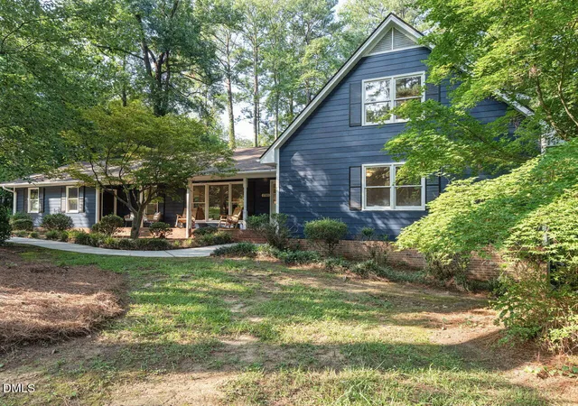 2nd image of 1701 Lord Ashley Dr, Sanford, NC 27330 | MLS# 10184879