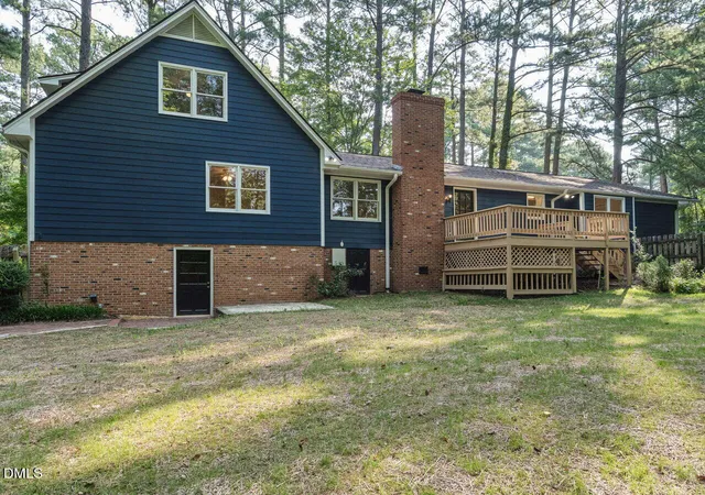 Photo 3 of Sale Pending at 1701 Lord Ashley Dr, Sanford, NC 27330 | MLS# 10184879 | Listing updated on 2026-09-16