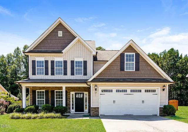 Photo 1 of Single family home for sale at 4141 Weavers Pond Dr, Zebulon, NC 27597 | MLS# 10177271 | Listing updated on 2026-07-30
