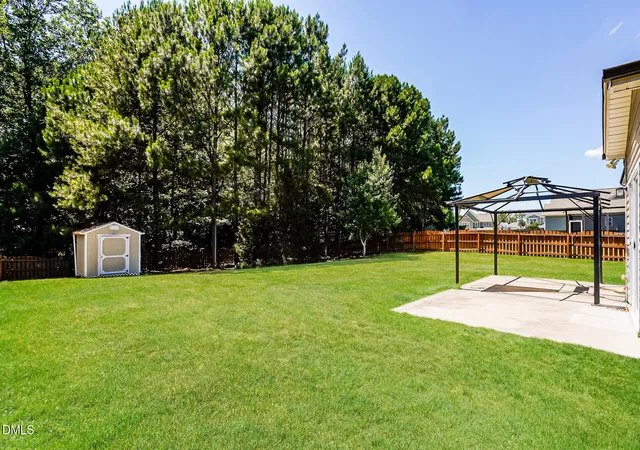 Photo 20 of Single family home for sale at 4141 Weavers Pond Dr, Zebulon, NC 27597 | MLS# 10177271 | Listing updated on 2026-07-30