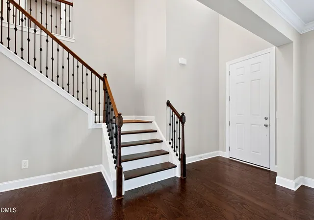 Photo 5 of Single family home for sale at 2204 Stillness Pond Ln, Apex, NC 27539 | MLS# 10178382 | Listing updated on 2026-08-12