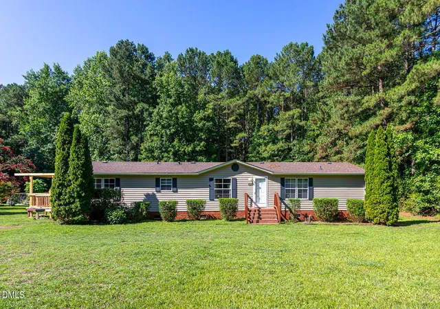 Homes for sale in Zebulon, NC | 12621 Eagle Ridge Dr, Zebulon, NC 27597 | MLS# 10177772
