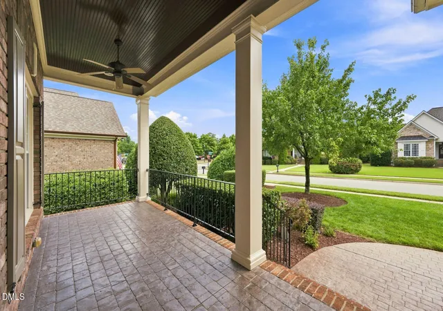 Photo 4 of Single family home for sale at 702 Cambridge Hall Loop, Apex, NC 27539 | MLS# 10189095 | Listing updated on 2026-09-21