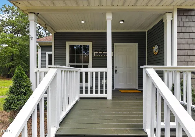 Homes for sale in Aberdeen, NC | 1030 Stubby Oaks Rd, Aberdeen, NC 28315 | MLS# 10177152