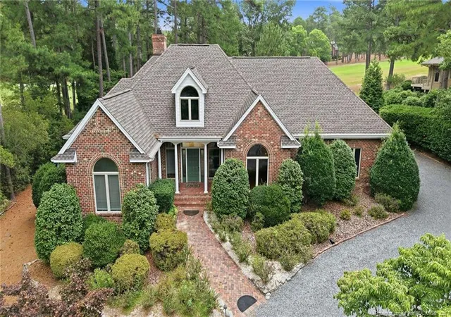 Homes for sale in Pinehurst, NC | 27 Mcmichael Dr, Pinehurst, NC 28374 | MLS# 764902
