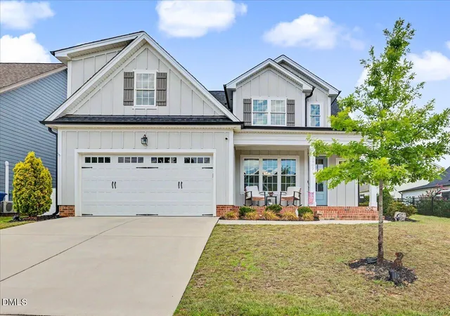 4th image of 2907 Meadow Bluffs Wy, Fuquay Varina, NC 27526 | MLS# 10179195