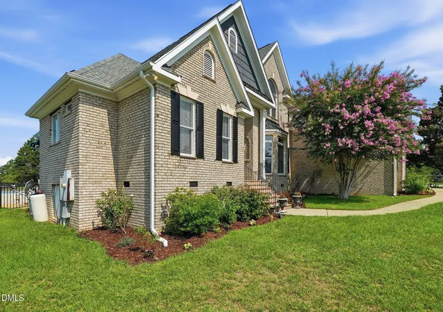 Photo 3 of Single family home for sale at 2027 Herbert Akins Rd, Fuquay Varina, NC 27526 | MLS# 10177204 | Listing updated on 2026-09-13