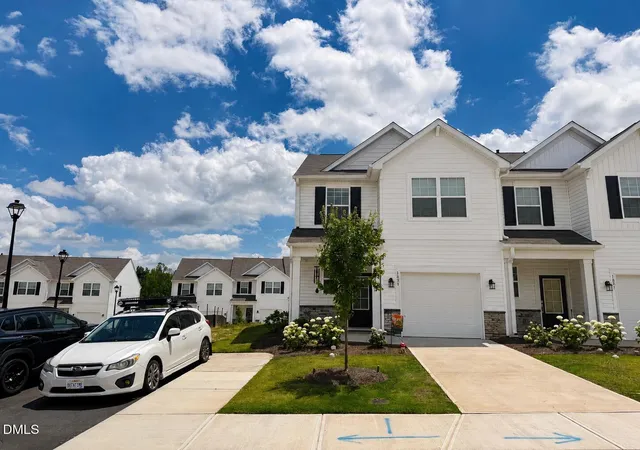 2nd image of 1899 Pheasant Trce Cir, Kernersville, NC 27284 | MLS# 10177156
