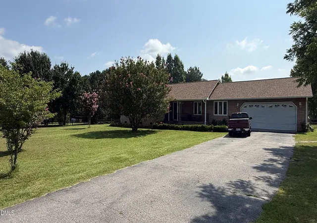 2nd image of 210 W Rd, Angier, NC 27501 | MLS# 10178789