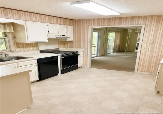 Photo 3 of Sale Pending at 3311 Courtland Dr, Durham, NC 27707 | MLS# 765154 | Listing updated on 2026-09-08
