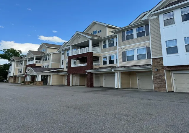 2nd image of 2810 Bedford Green Dr #211, Raleigh, NC 27604 | MLS# 10177189