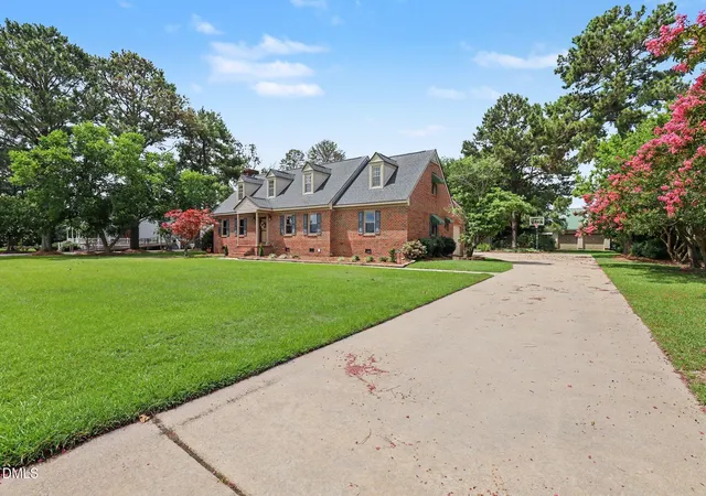 Photo 3 of Single family home for sale at 4217 Merck Rd W, Wilson, NC 27893 | MLS# 10177239 | Listing updated on 2026-08-29