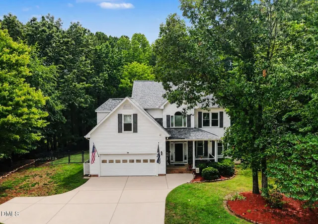 Photo 3 of Sale Pending at 105 Highview Dr, Youngsville, NC 27596 | MLS# 10178596 | Listing updated on 2026-09-07