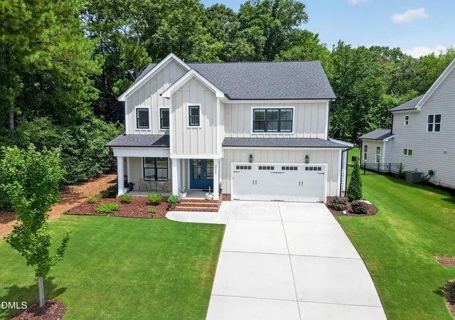 4th image of 2209 Terri Creek Dr, Fuquay Varina, NC 27526 | MLS# 10177475